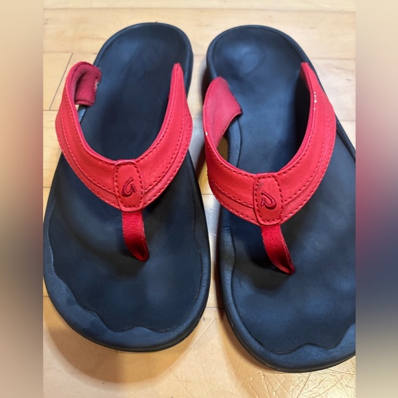 OluKai Ohana Womens Beach Sandals Size 10 Red Thong Flip Flop With Arch Support - Picture 3 of 6